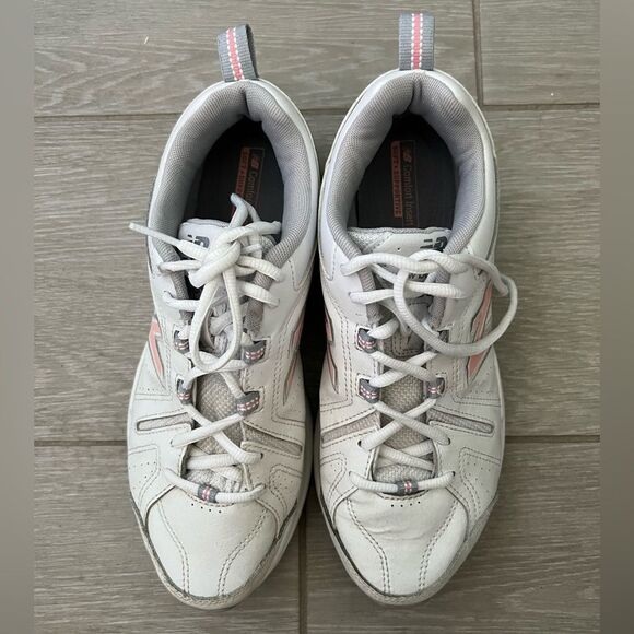 NEW BALANCE 608 WOMENS ATHLETIC SNEAKERS 9 WHITE LEATHER WALKING DAD SHOES PINK - Picture 3 of 9